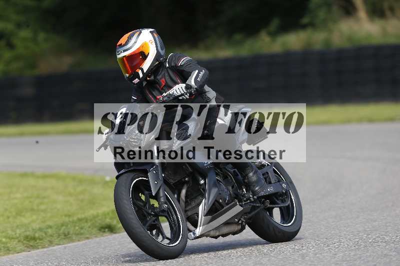 Archiv-2025/42 07.08.2025 Peter Studer Girls Day ADR/Gruppe pink/2